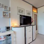 - Haus A, App 0a0405 Appartamento *
