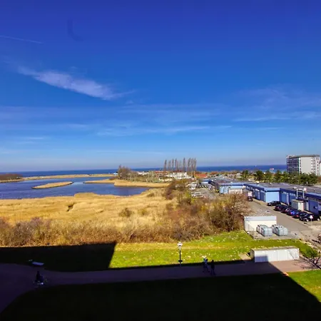 - Haus A, App 0a0405 * 하일리겐하펜